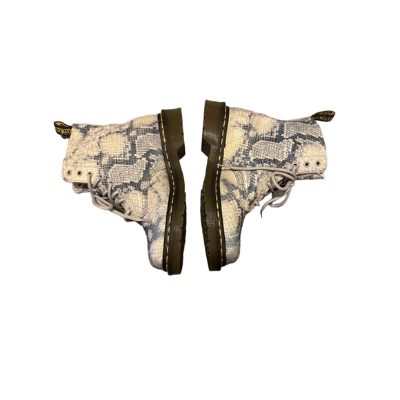 Women's Dr. Martens White Blue Snake Print Lace Up Boots Size 8 - Picture 3 of 5
